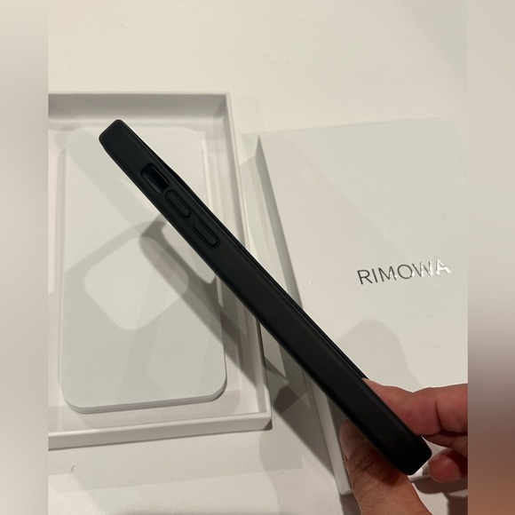 Rimowa iphone case compatible for iPhone 14 ProMax - Picture 7 of 8